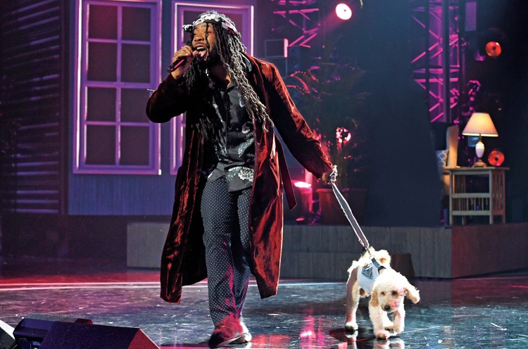 dram-perform-with-doggie-2016-billboard-1548